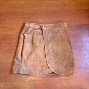 Blank NYC Women's Suede Mini Skirt in Camel Size 29 NWT